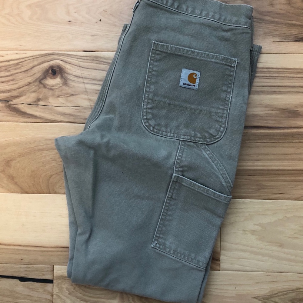 EUC Carhartt Jeans